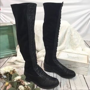 Stuart Weitzman Oxford black leather boots!